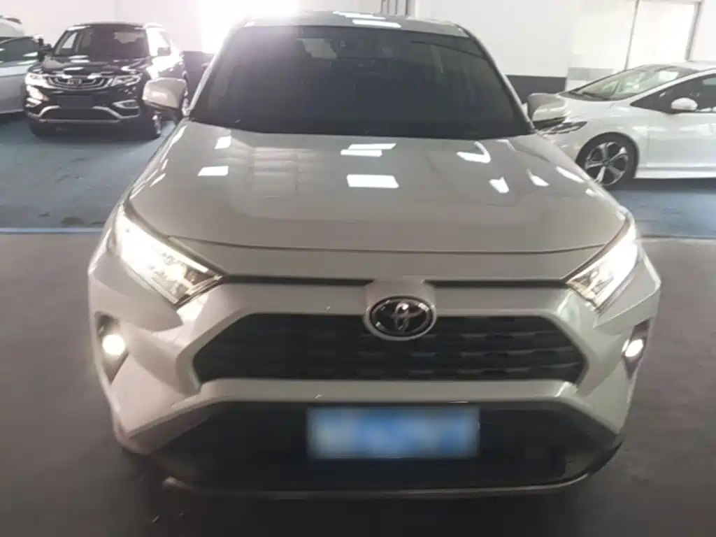 Toyota RAV4 2023 2.0L CVT