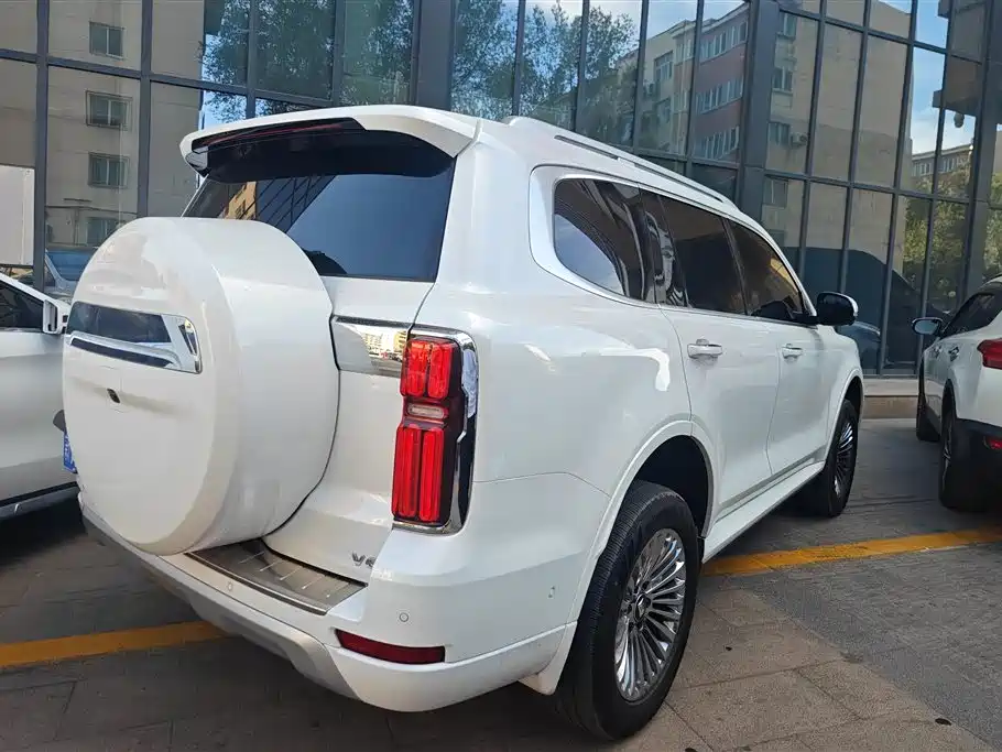 Tank 500 2023 3.0T Sport 5 мест