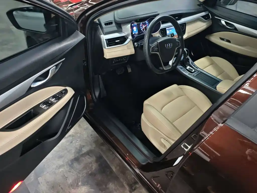 Geely Emgrand — миниатюра 16