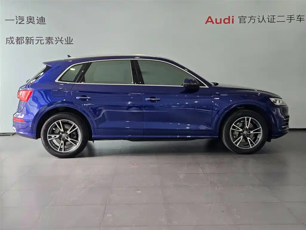 Audi Q5L 2018 40 TFSI Fashion V