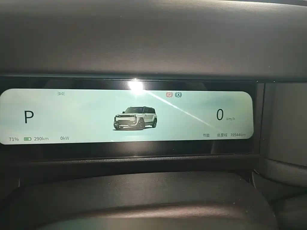 iCAR iCAR 03T — миниатюра 12