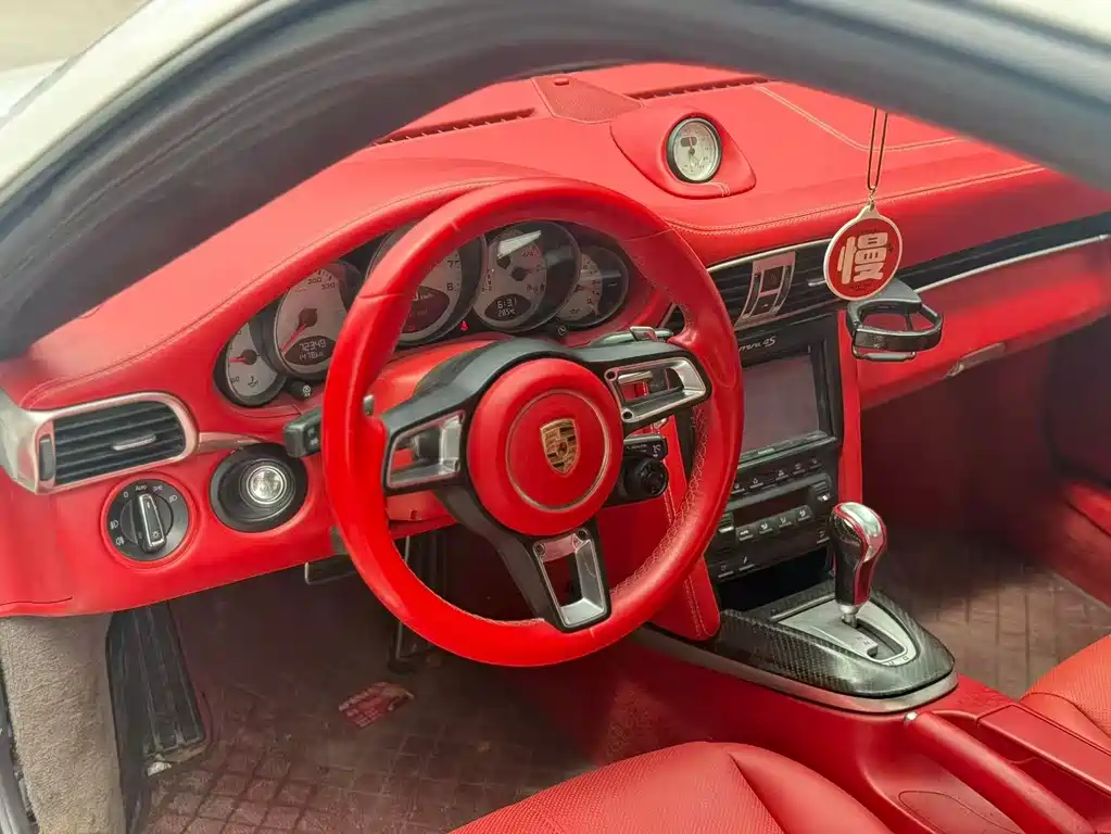Porsche 911 2006 Carrera 4S AT 3.8L