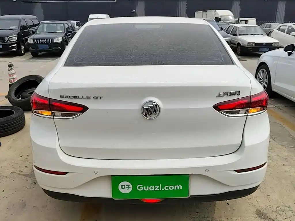 Buick Excelle — миниатюра 4