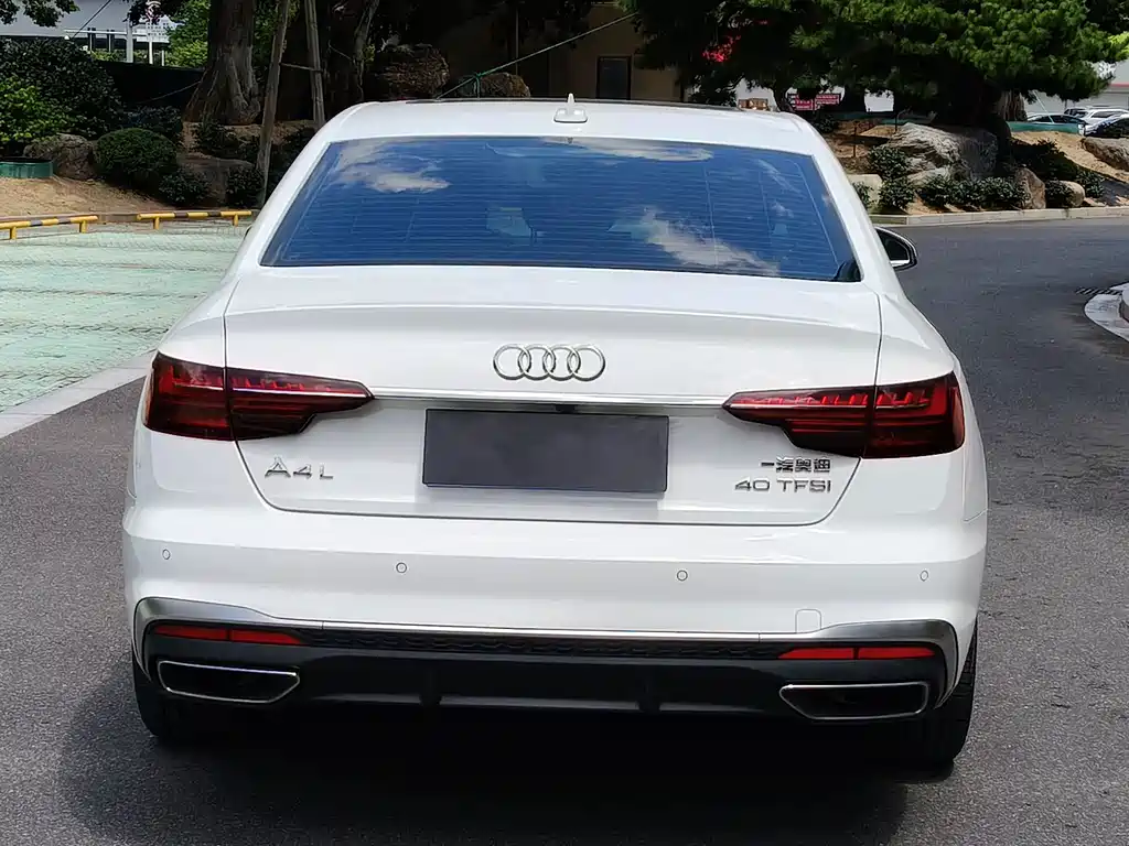 Audi A4L — миниатюра 19