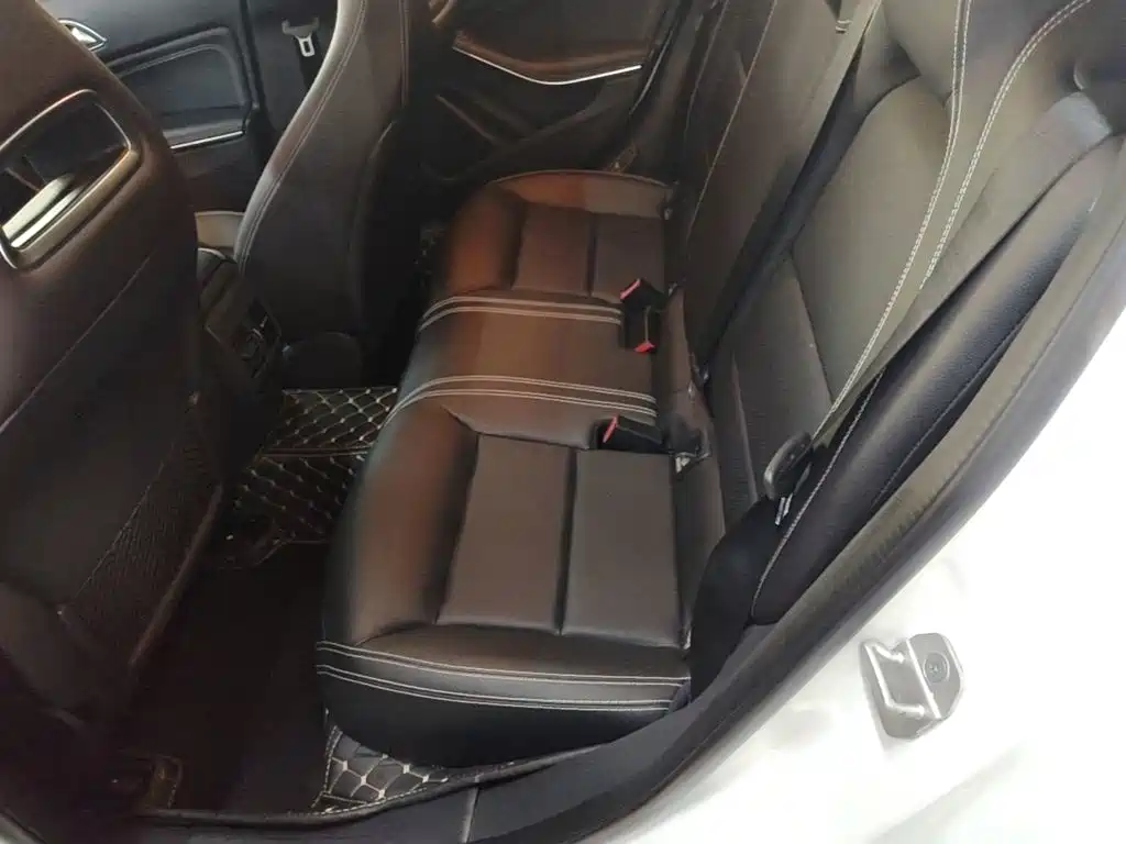 Mercedes-Benz GLA — миниатюра 17