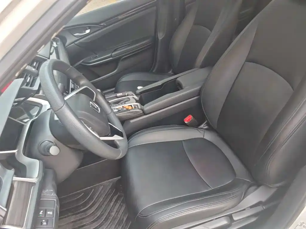 Honda Civic — миниатюра 15