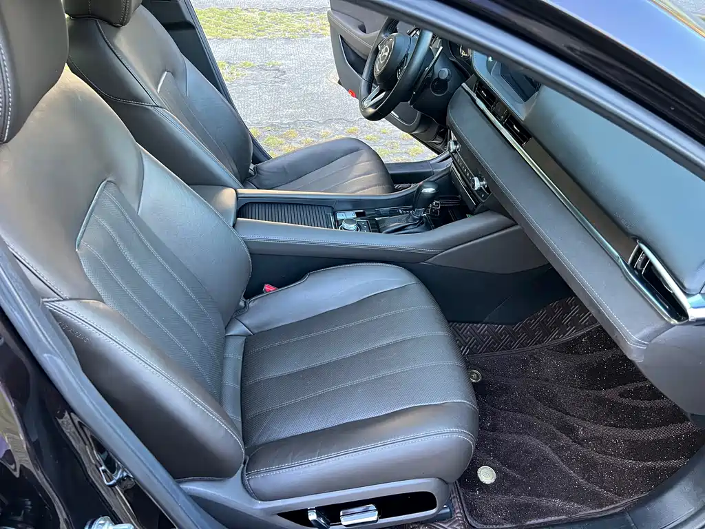 Mazda Atenza — миниатюра 9