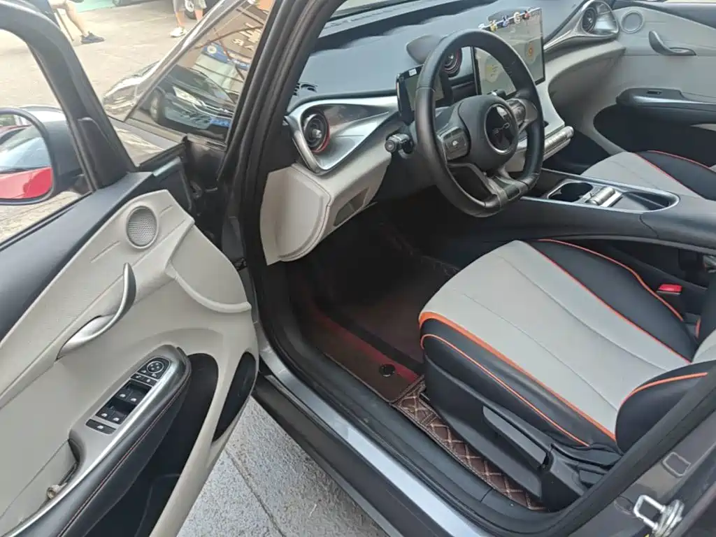 BYD Dolphin — миниатюра 16