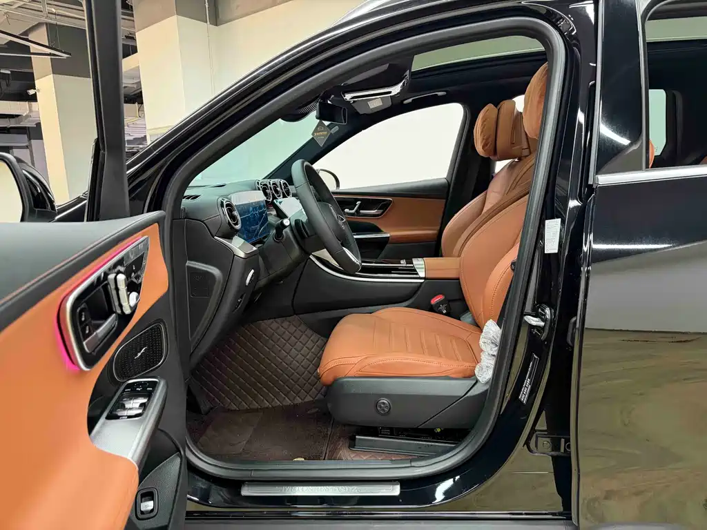 Mercedes-Benz GLC — миниатюра 9