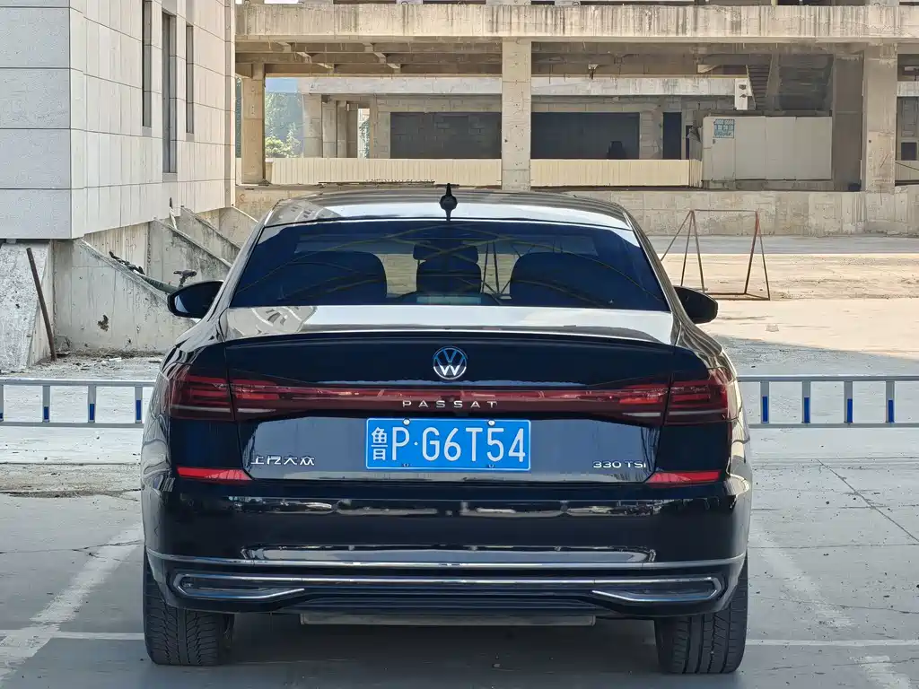 Volkswagen Passat — миниатюра 6