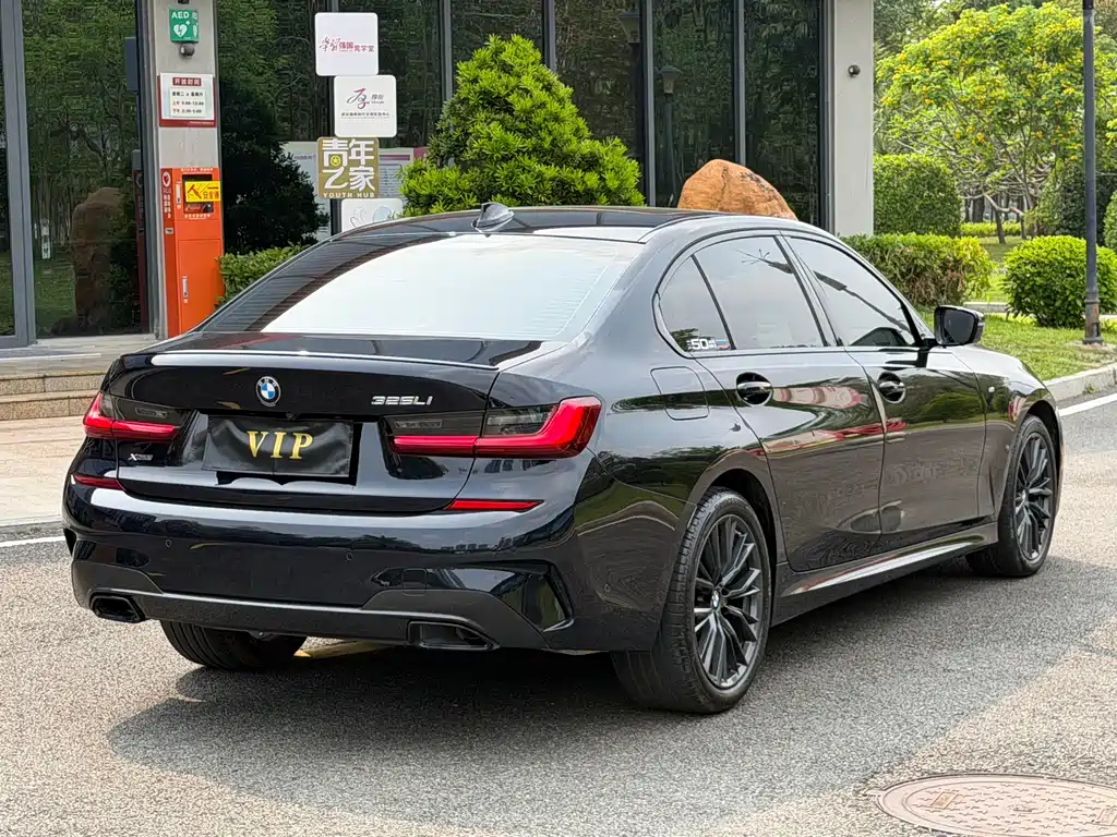 BMW 3 Series 3 2022 325Li M Sport