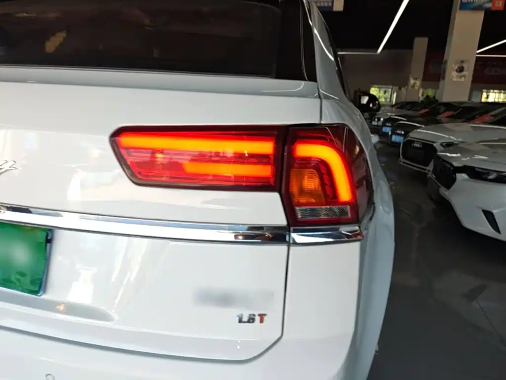 Zotye X7 — миниатюра 8