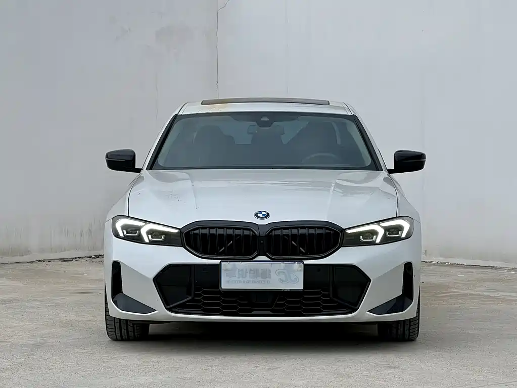 BMW 3 Series — миниатюра 2