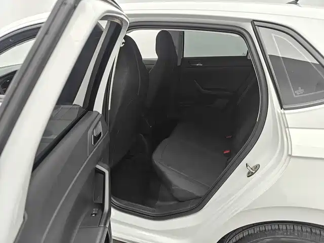 Volkswagen Polo — миниатюра 13