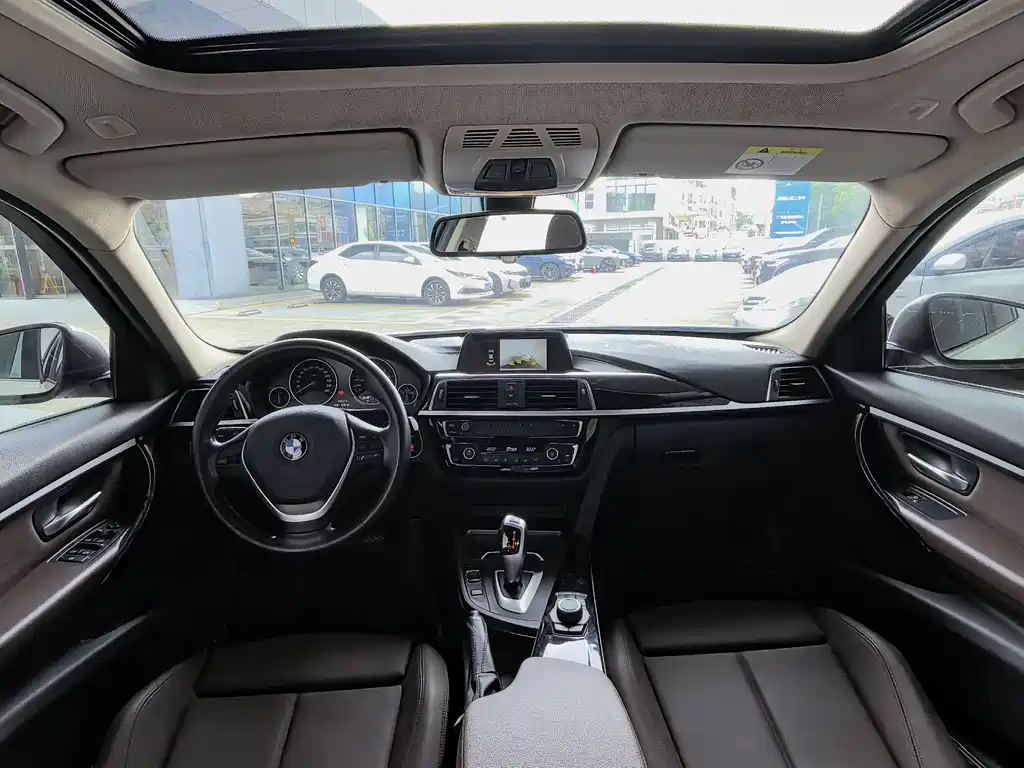 BMW 3 Series — миниатюра 15