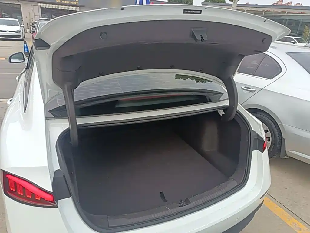 Roewe D7 — миниатюра 19