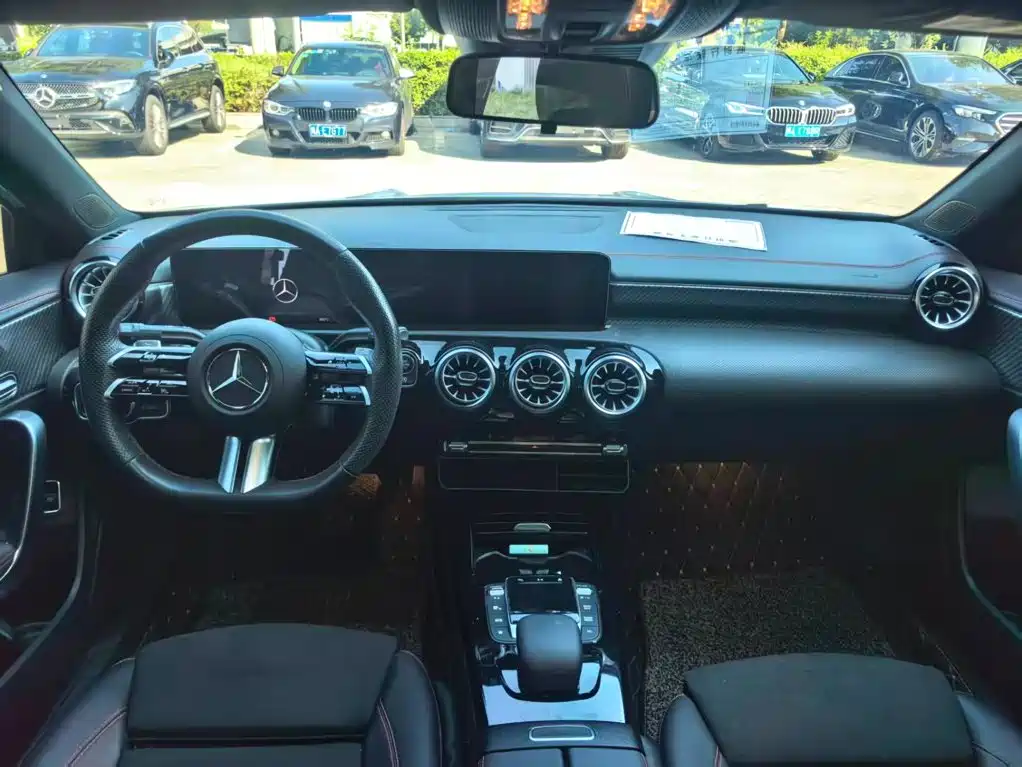 Mercedes-Benz A-Class — миниатюра 13