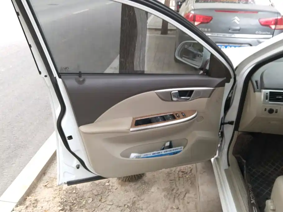 Buick Excelle — миниатюра 7