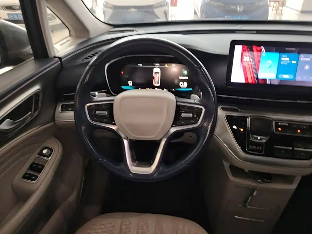 Roewe iMAX8 — миниатюра 11