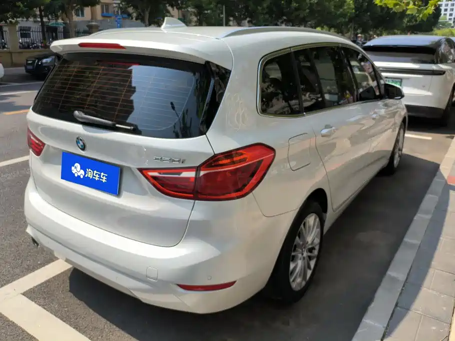 BMW 2 Series Gran Tourer — миниатюра 3