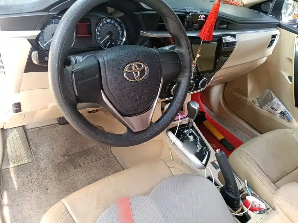 Toyota Corolla — миниатюра 5