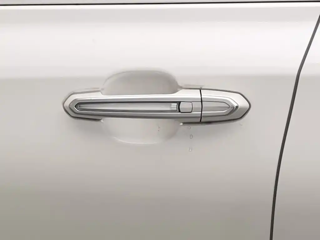 Cadillac XT4 — миниатюра 18