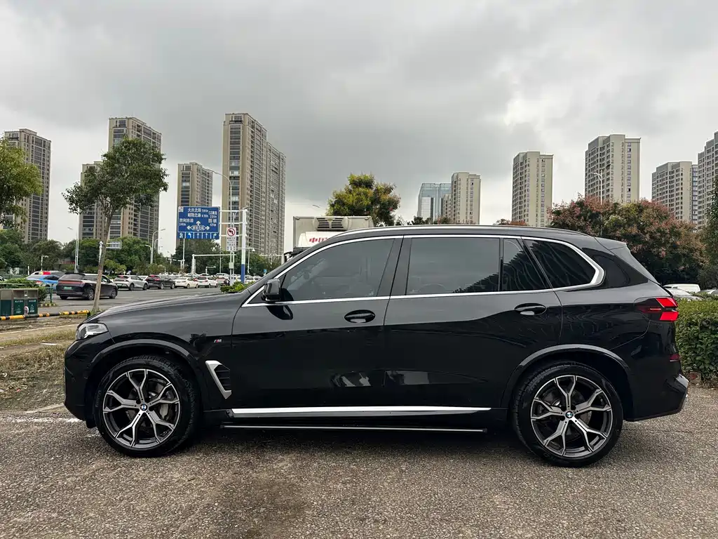 Jaguar XEL — миниатюра 6