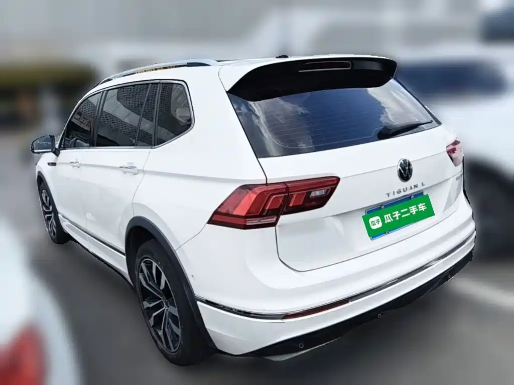 Volkswagen Tiguan L — миниатюра 7
