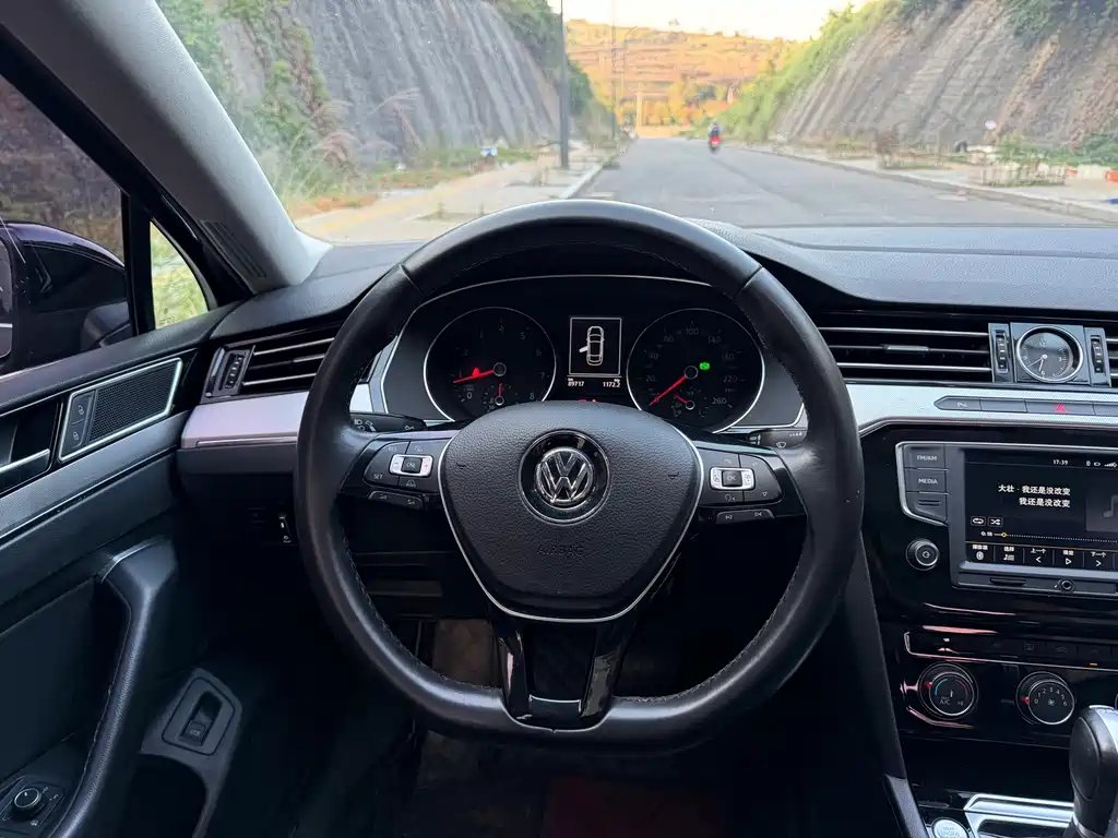 Volkswagen Magotan — миниатюра 12
