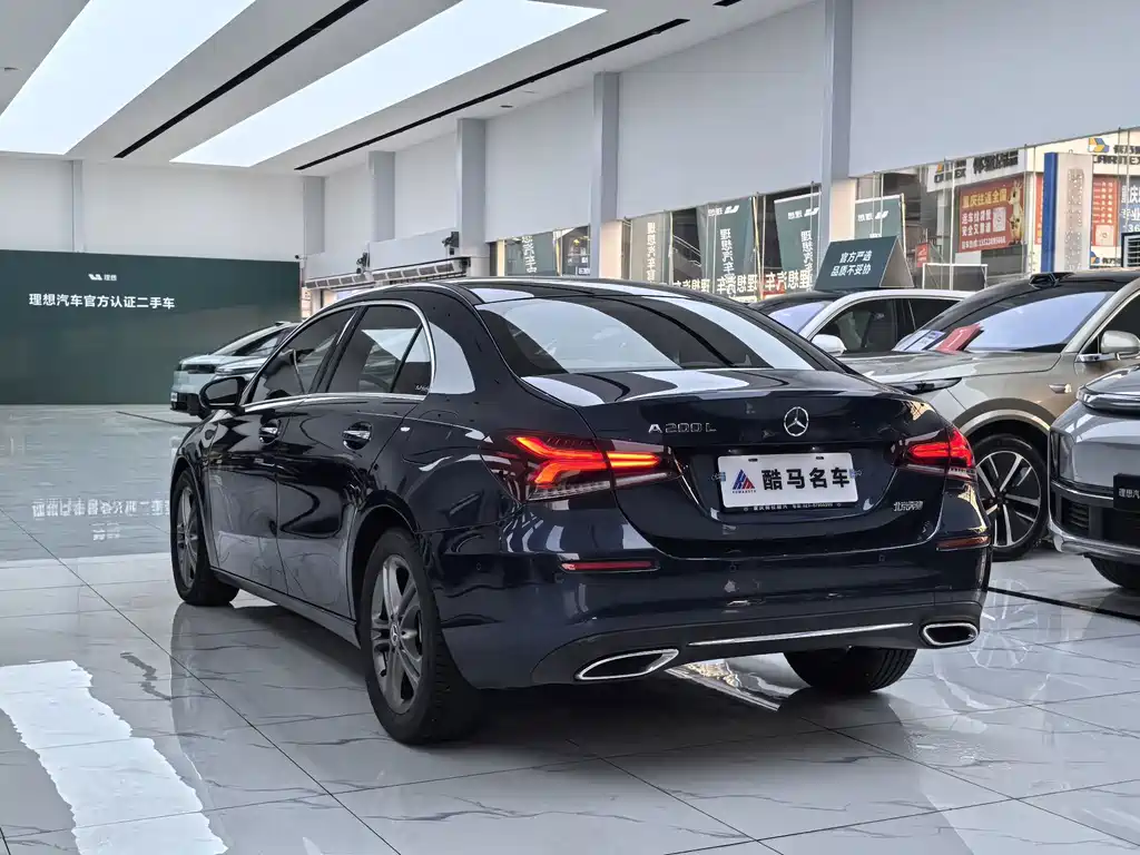 Mercedes-Benz A-Class — миниатюра 13