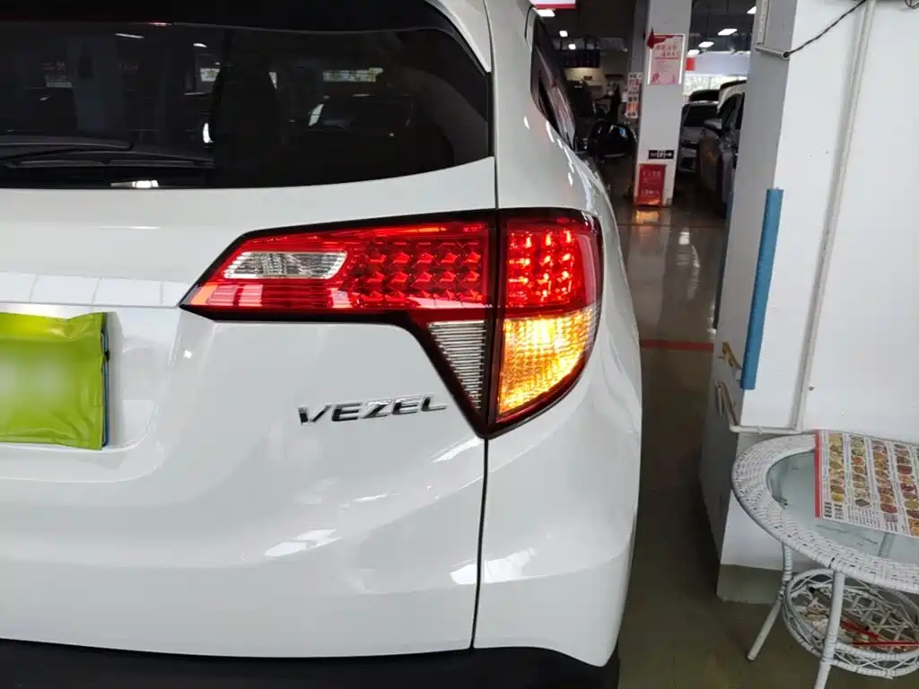 Honda Vezel — миниатюра 8