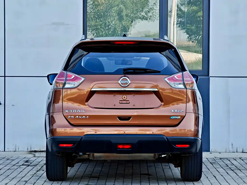 Nissan X-Trail 2014 2.5L CVT Luxury 4WD