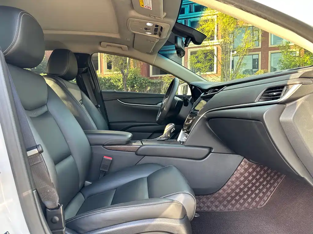 Cadillac XTS — миниатюра 14