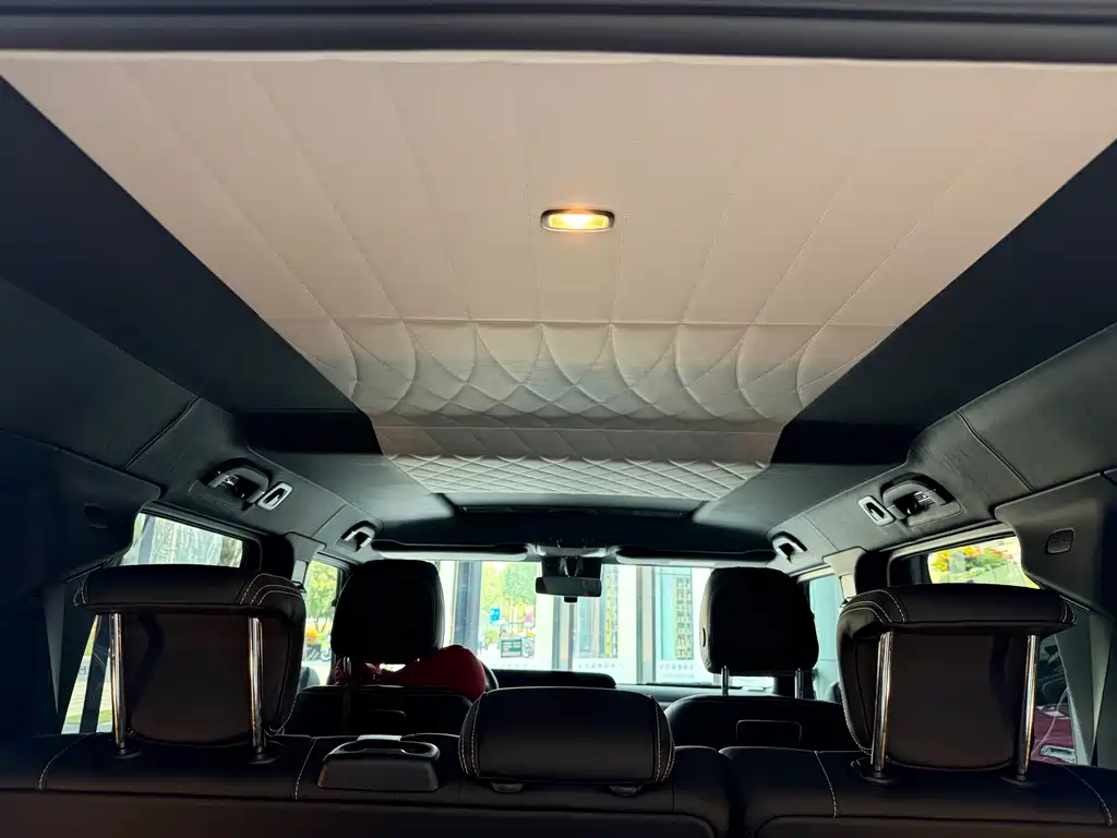 Mercedes-Benz G-Class — миниатюра 12