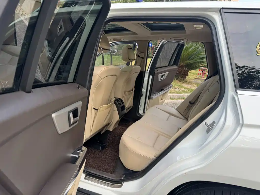 Mercedes-Benz GLK-Class — миниатюра 11