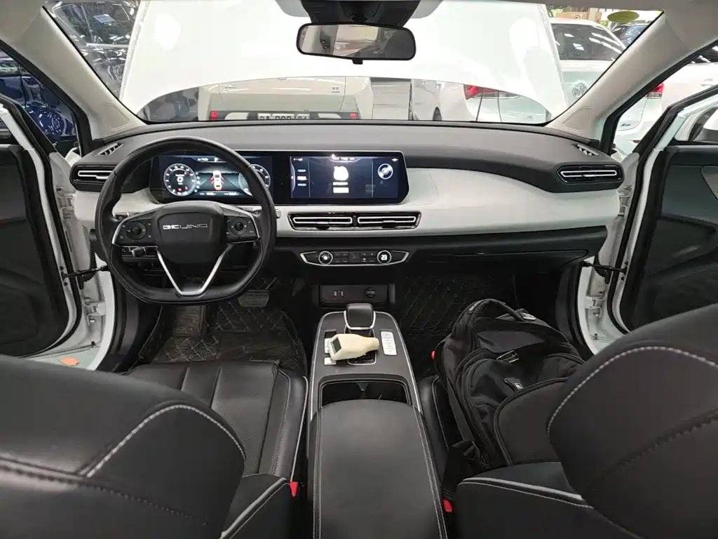 BAIC EU5 Plus — миниатюра 6