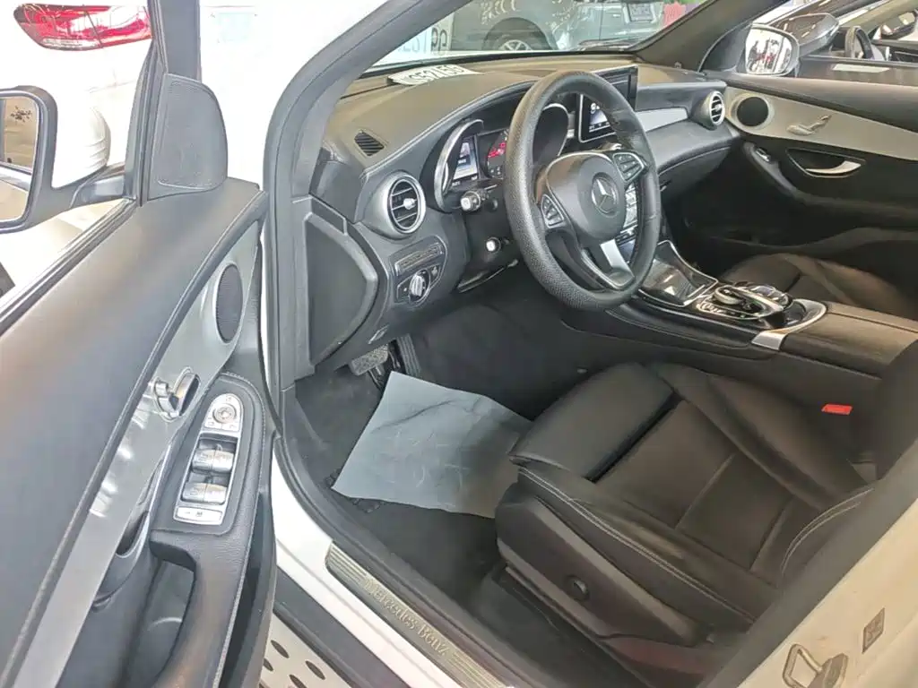 Mercedes-Benz GLC — миниатюра 16