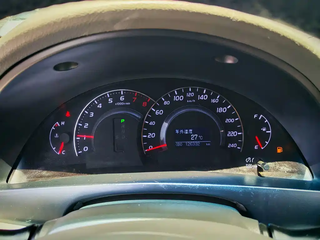 Toyota Camry — миниатюра 13