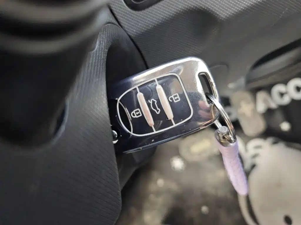 Wuling MINIEV — миниатюра 9