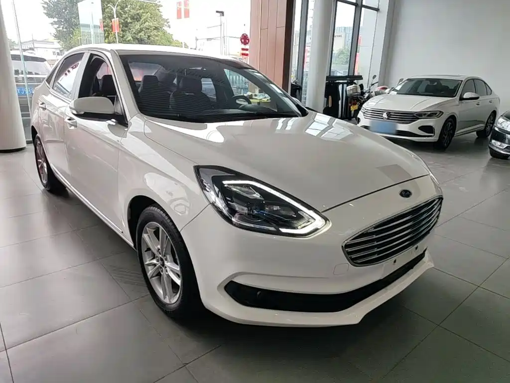 Ford Escort — миниатюра 4