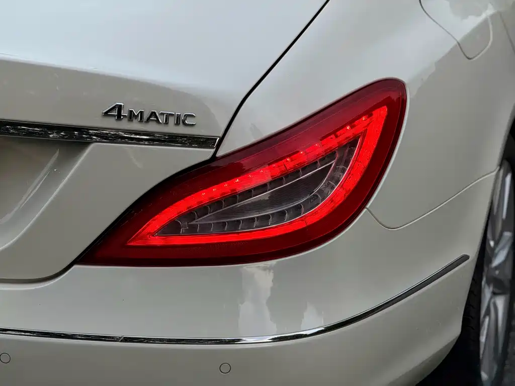 Mercedes-Benz CLS — миниатюра 20