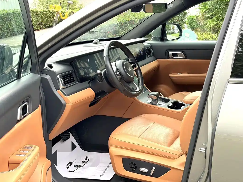 Li Auto Li ONE — миниатюра 4
