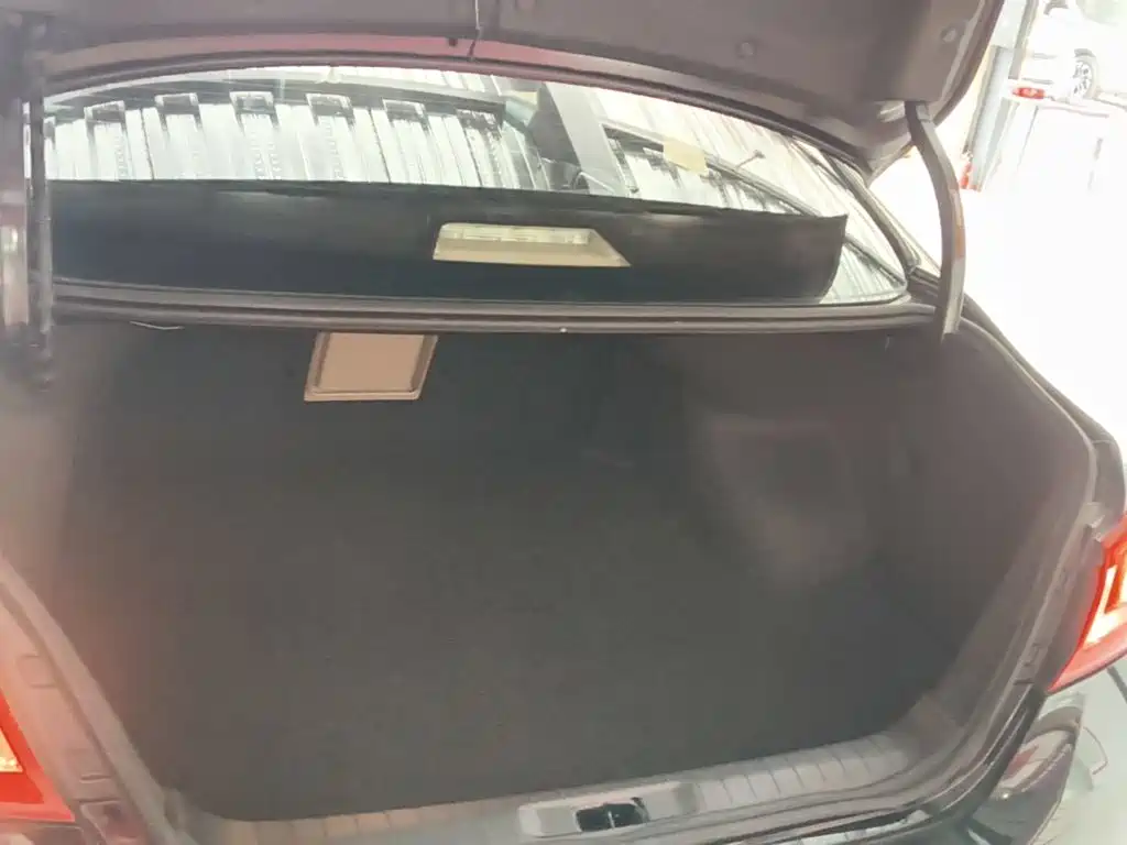 Nissan Teana — миниатюра 19