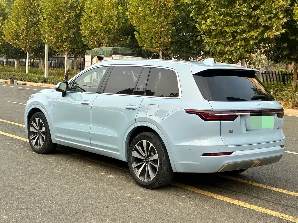 Li Auto Li ONE — миниатюра 20
