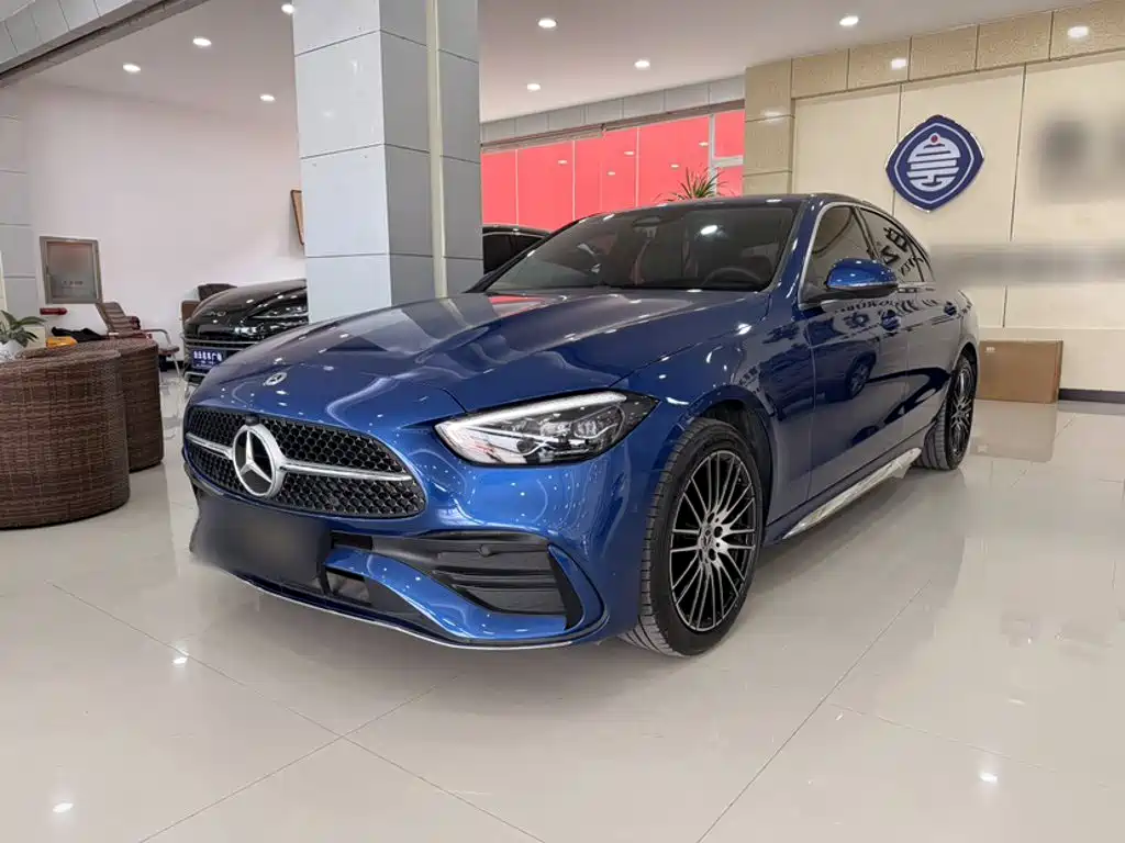 Mercedes-Benz C-Class — миниатюра 2