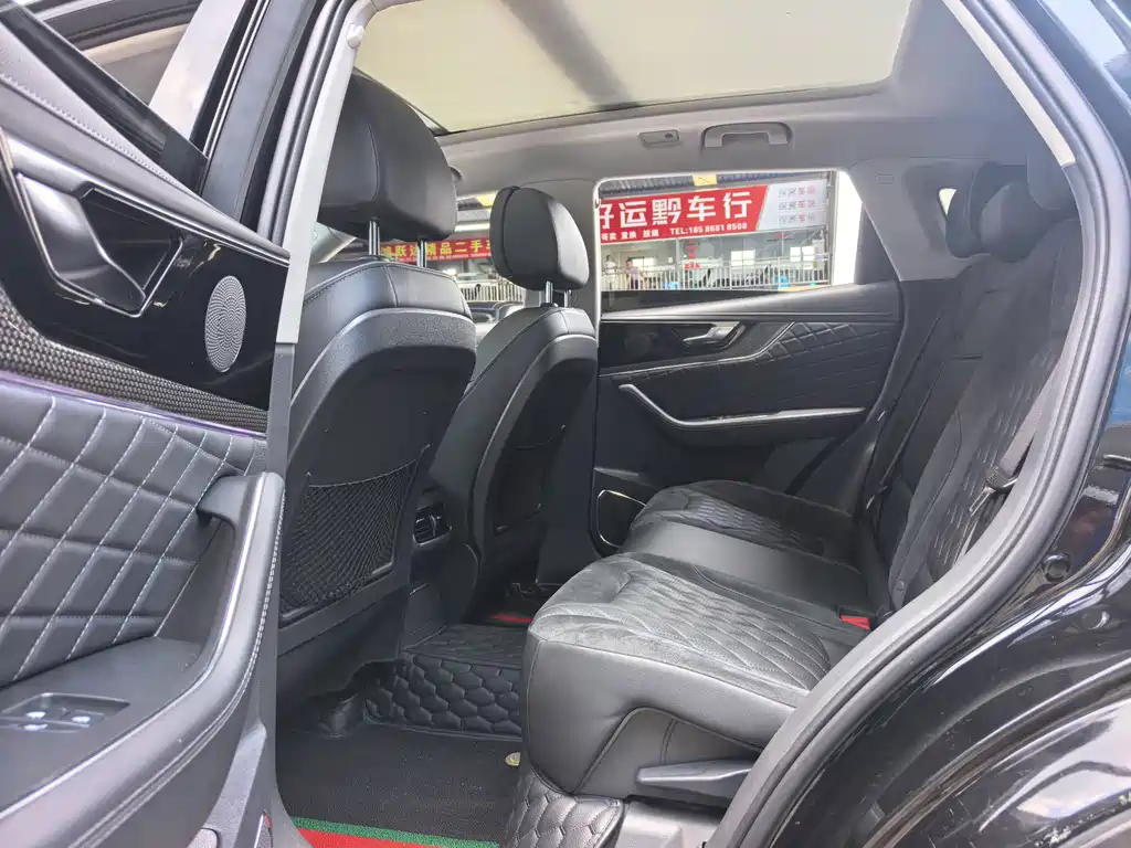 Hongqi HS5 2.0T Connected Flagship Leader Edition, фото 5
