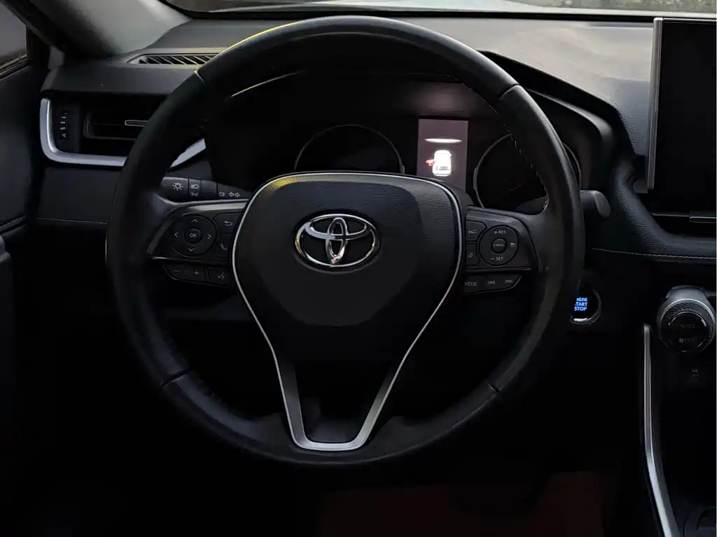 Toyota Wildlander — миниатюра 6