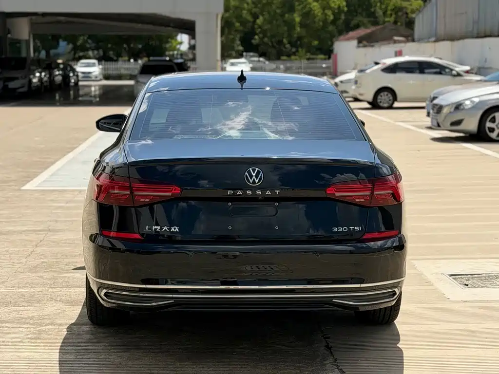 Volkswagen Passat — миниатюра 5