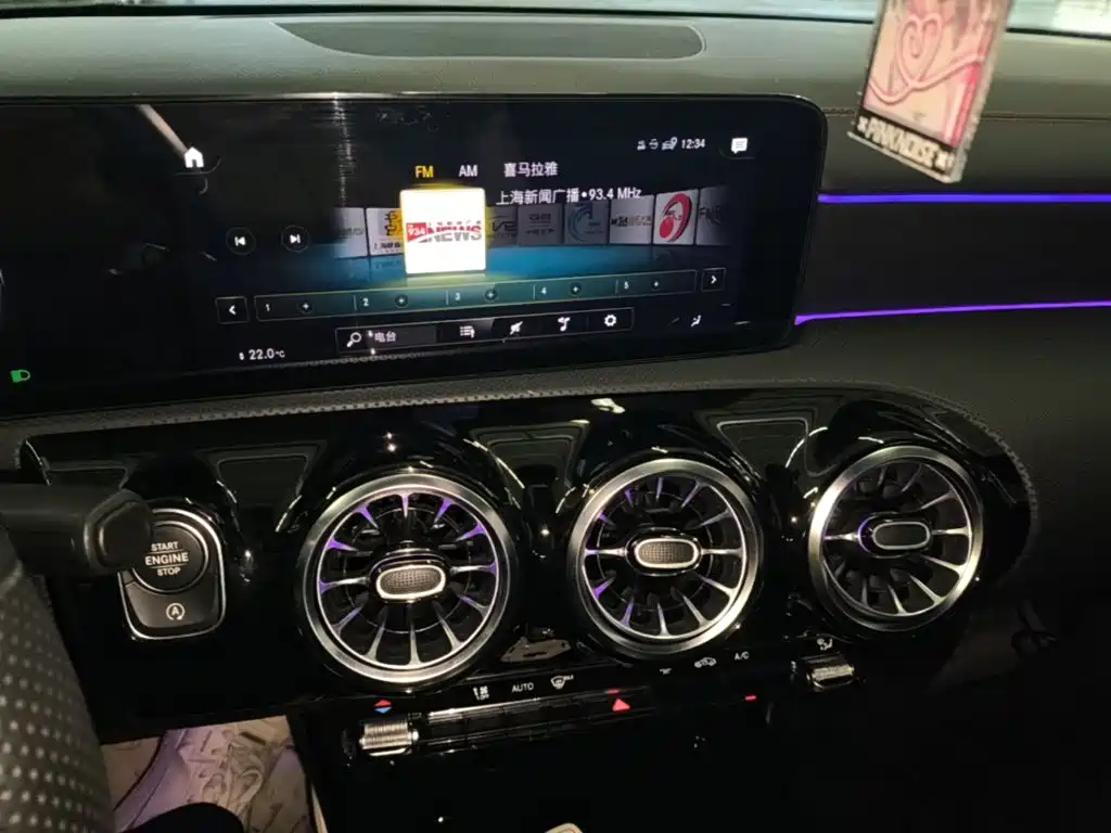 Mercedes-Benz CLA (Import) — миниатюра 13