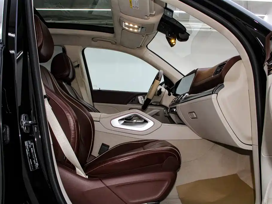 MERCEDES-BENZ MAYBACH GLS